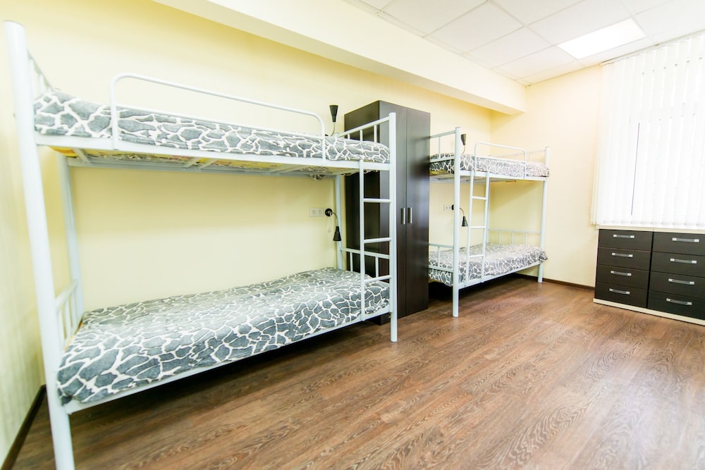 Start Hostel