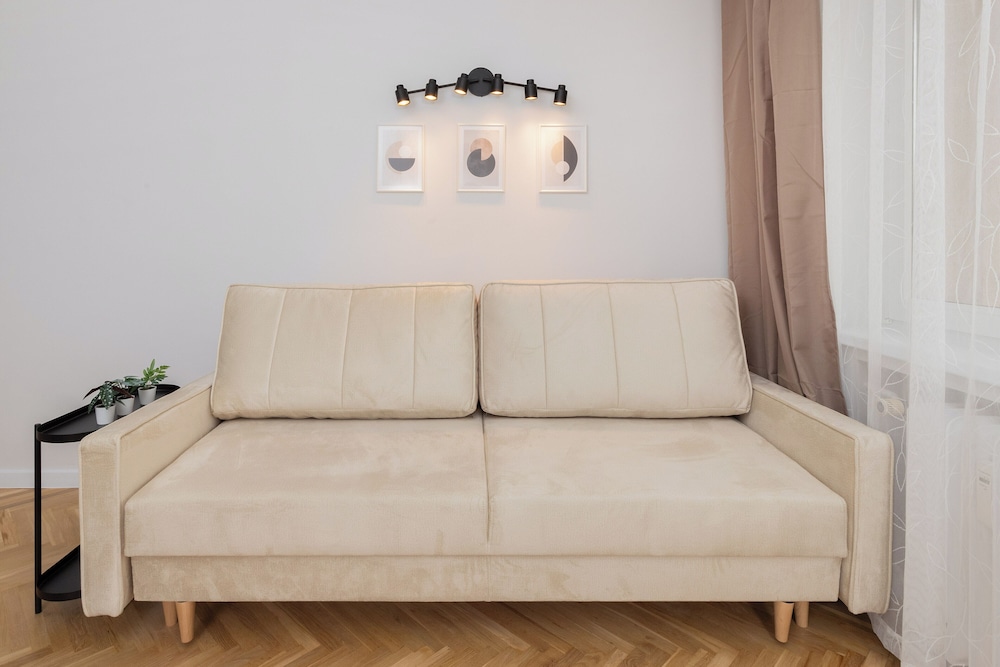 Nature & Bright Apartment by Renters view 5