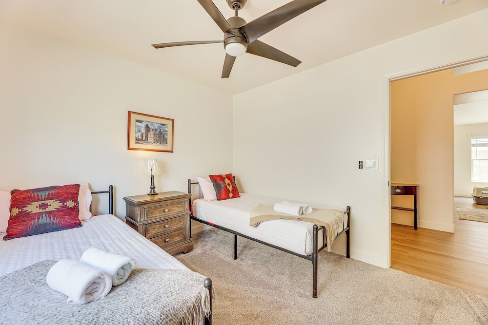 Swim & Unwind: 'wildrose Retreat' in Mesa!