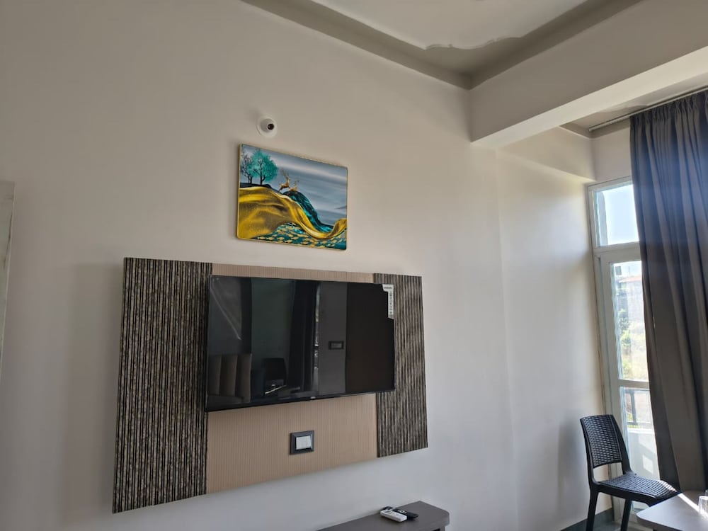 Shree Vallabh Resort