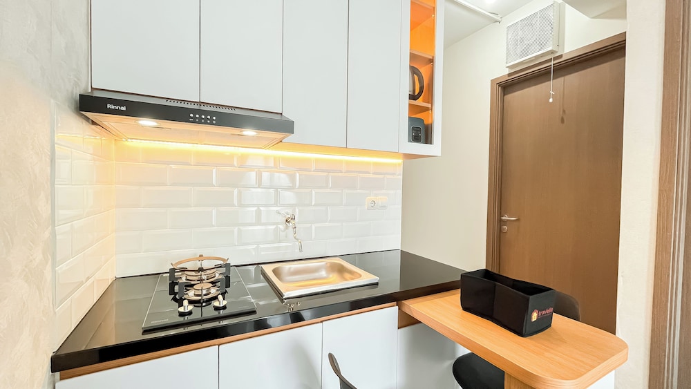 Neat 2Br Apartment Podomoro Golf View