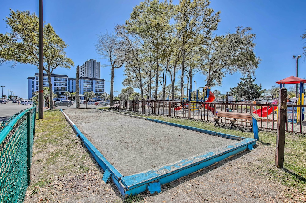 Steps to Shore: Family Retreat in Myrtle Beach