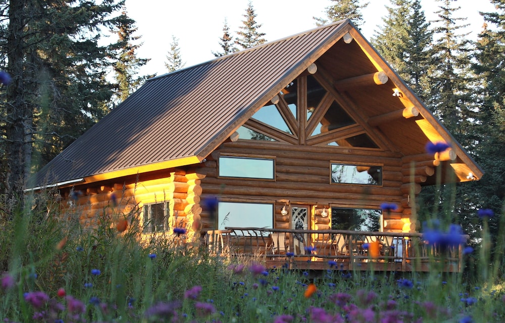 Homer Vacations - Bear Paw Adventure - Property Image 1