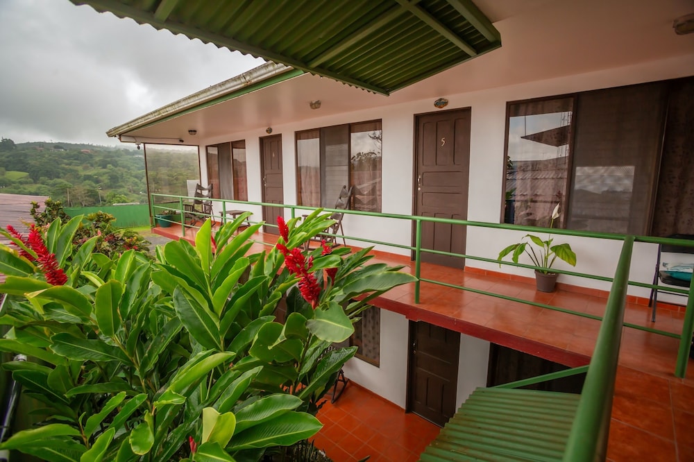 Hostal Nuevo Arenal