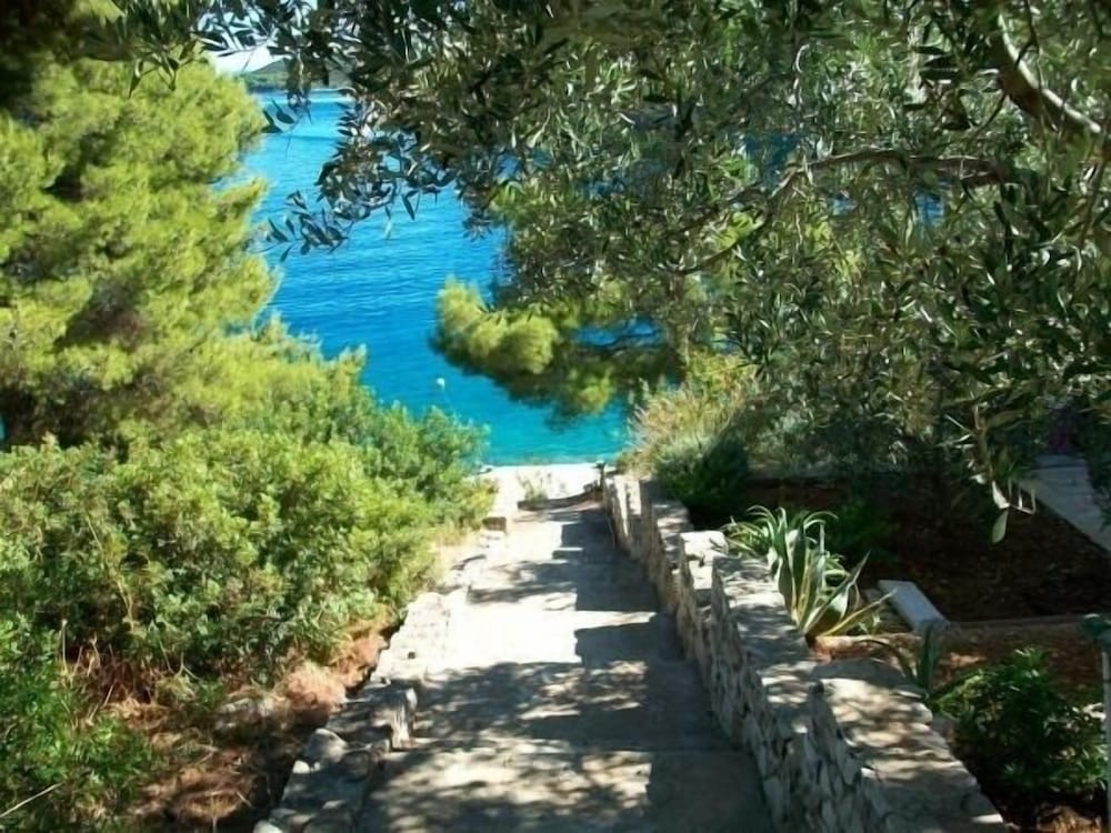 Pava - 15m From the sea - A1 view 3