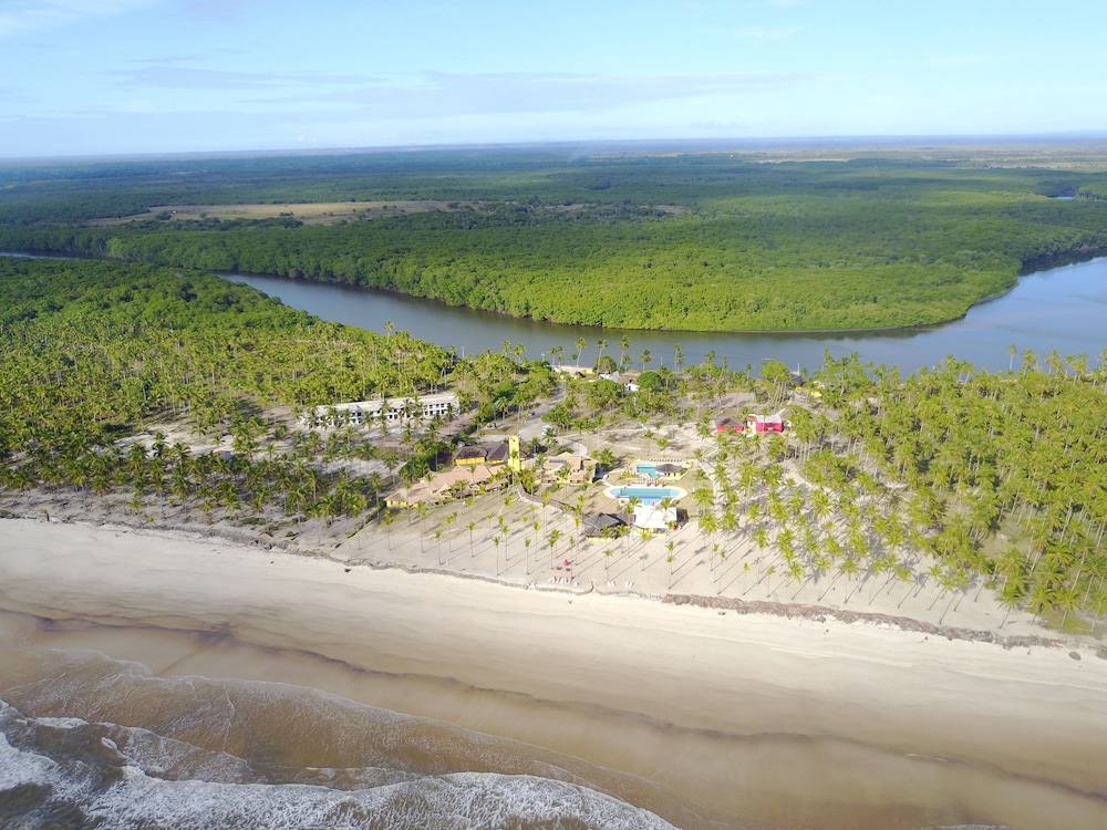 Makaira Beach Resort
