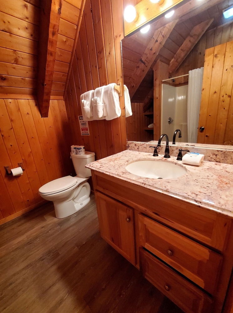 Private yet walking distance to downtown