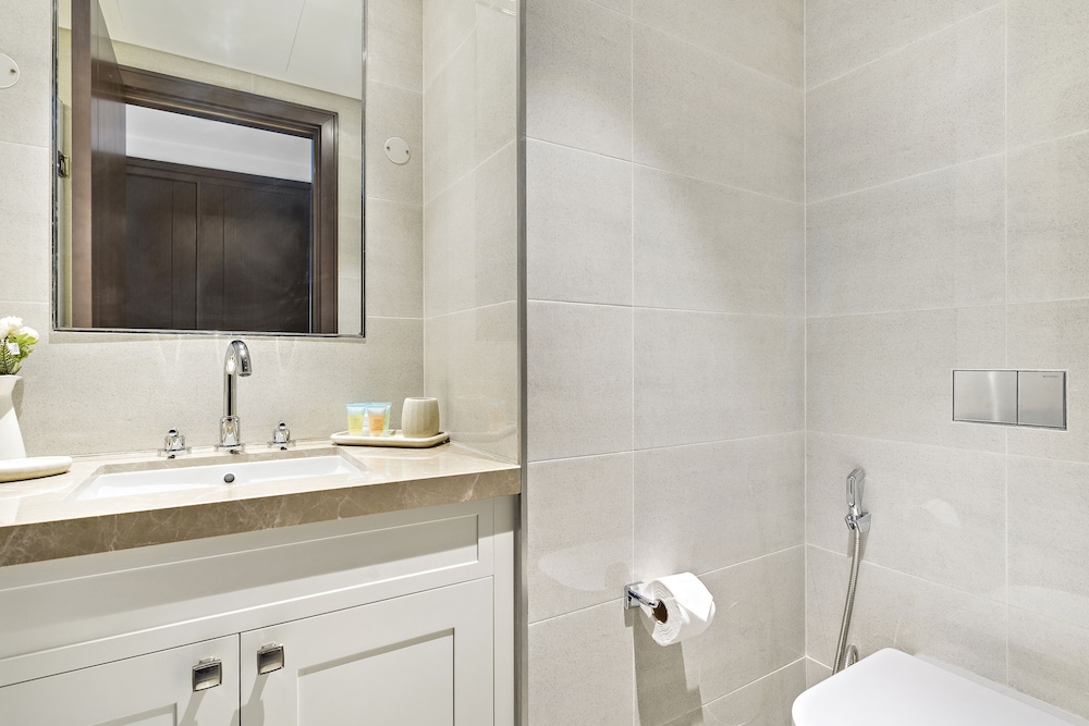 WelHome - Luxury Apartment Facing Burj Khalifa With Terrace