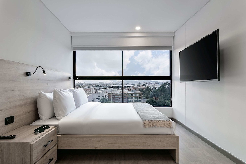 w Cozy Loft w Perfect View in Santa Barbara