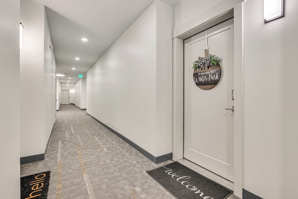Mountain-view Condo in Downtown Winter Park!