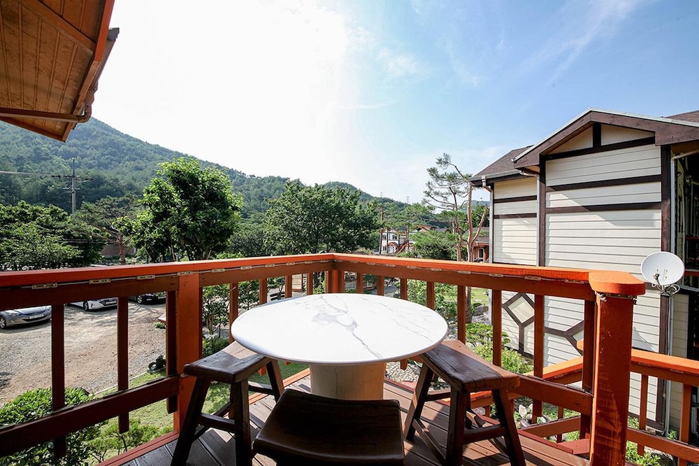Samcheok Yeondam Pension