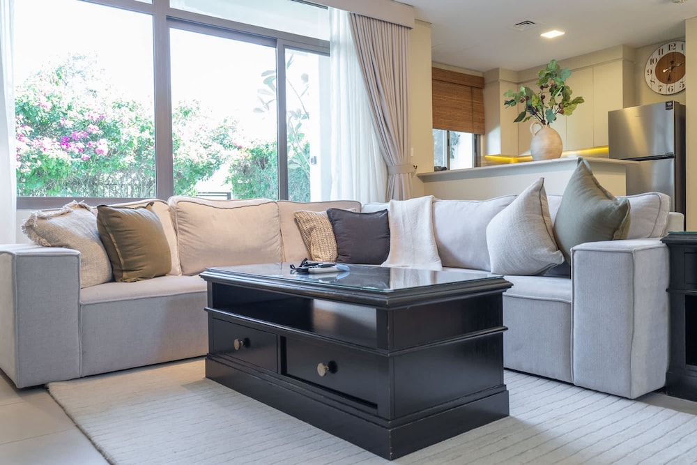 Elegant Villa Escape Perfect for Families