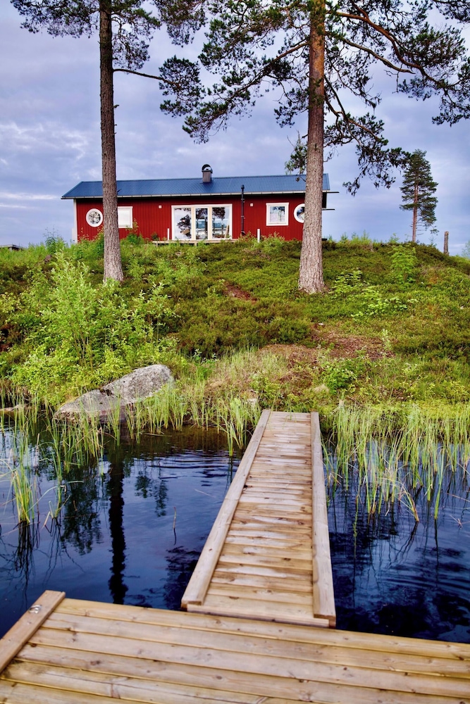 Luxury Off-grid House