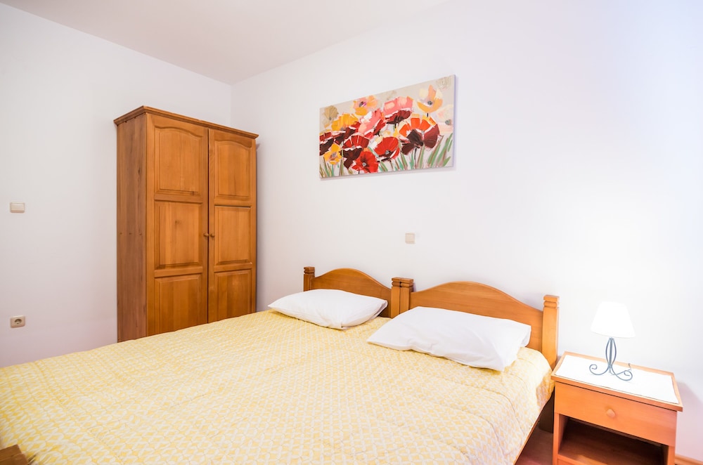 Burum Apartments