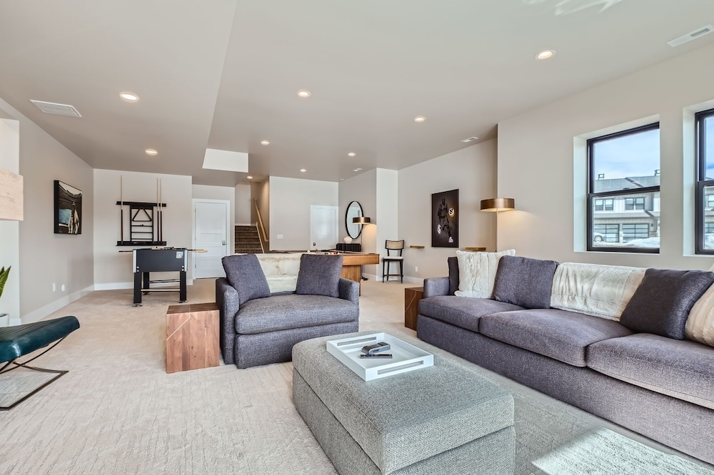 Deer Valley Mountain Luxury At Jordanelle! 893 4 Bedroom Townhouse