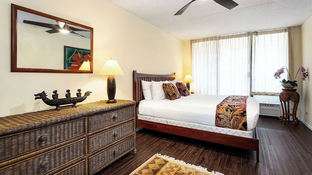 AC - Easy Walk to Restaurants Shopping - Concierge Included - Vrkcv