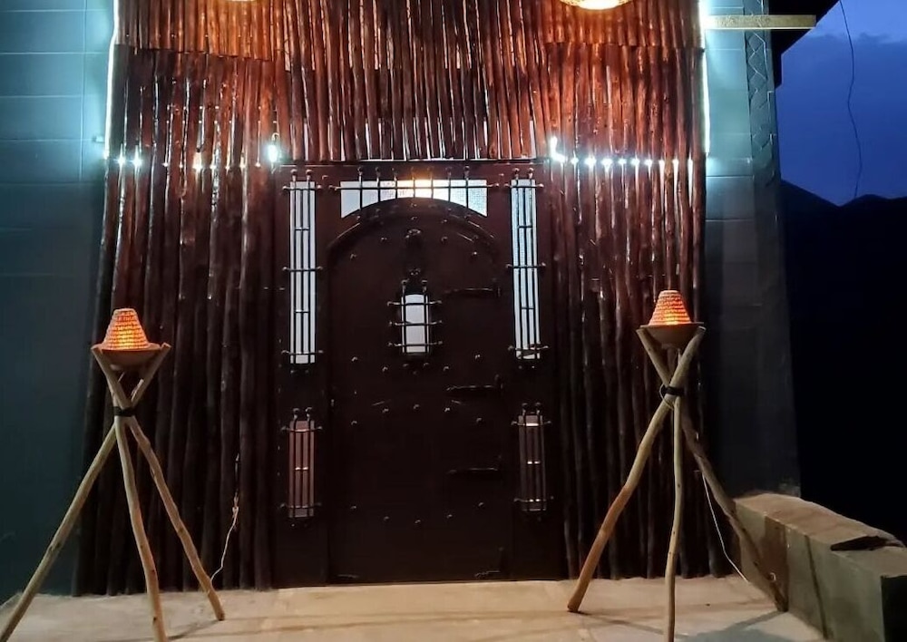 Riad Toubkal D'Atlas Tifnoute