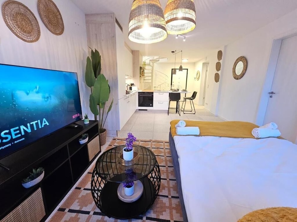 New 2BR Flat in Limpertsberg City center