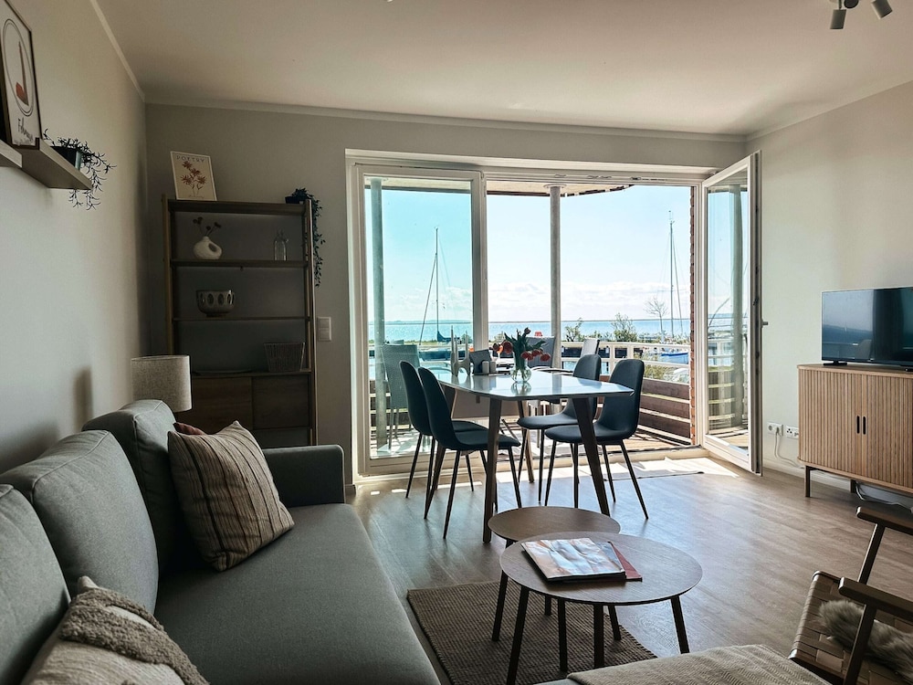 Apartment in Orth