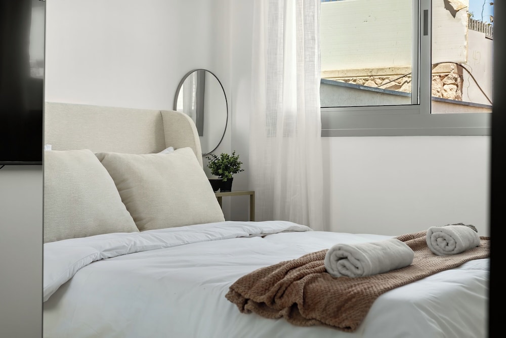 Red Canyon Peaceful Stay by Sea N' Rent