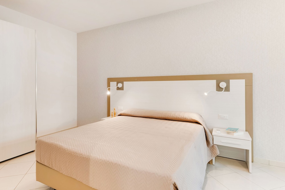 Residenza Acquamarina - Siroli Collection