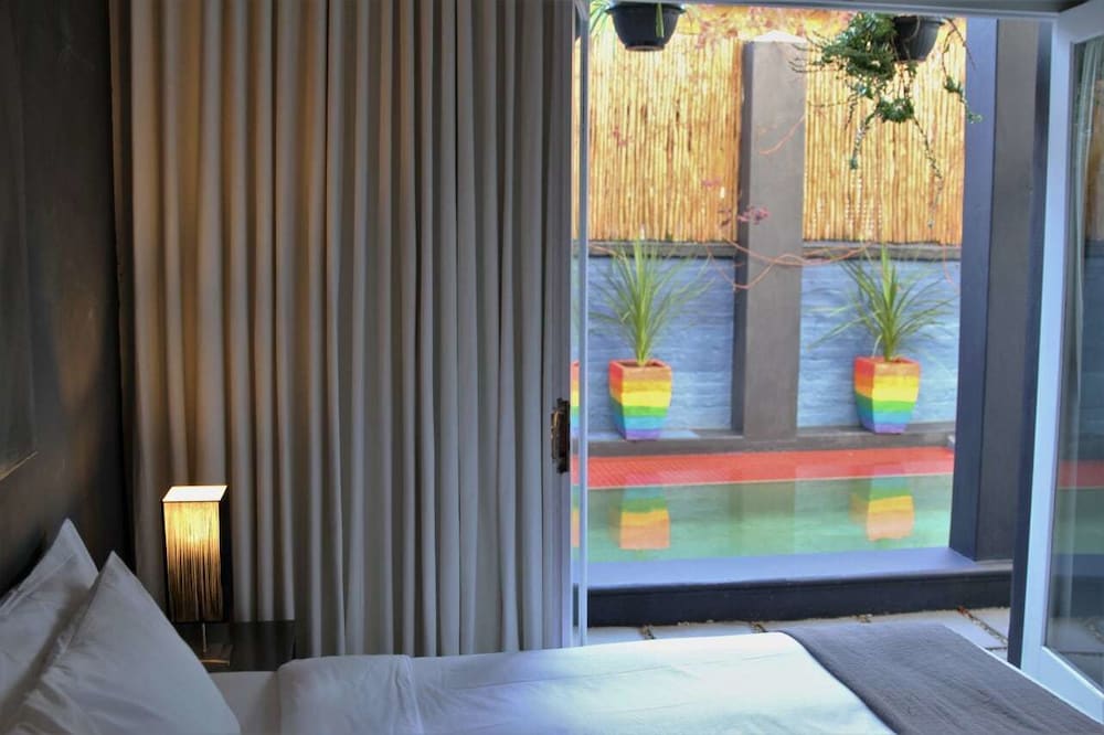 Cactus House Gay Male Guesthouse - Adults Only view 2