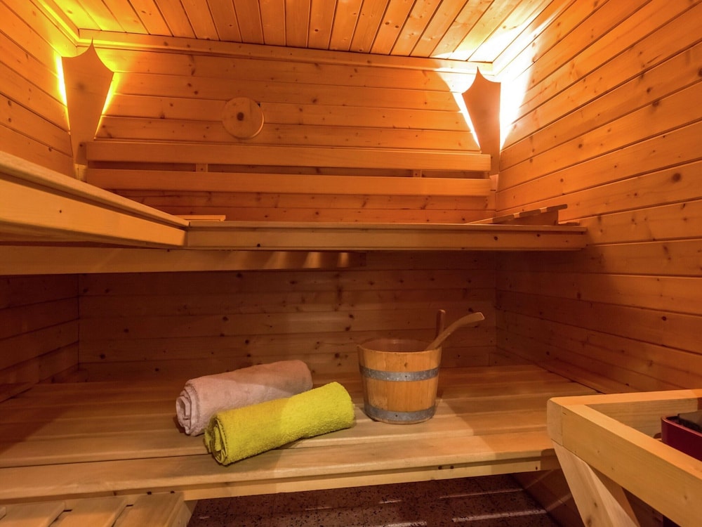 Farmhouse in St. Johann With Sauna & Garden