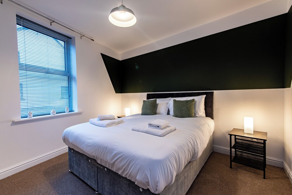Harcourt Apartments