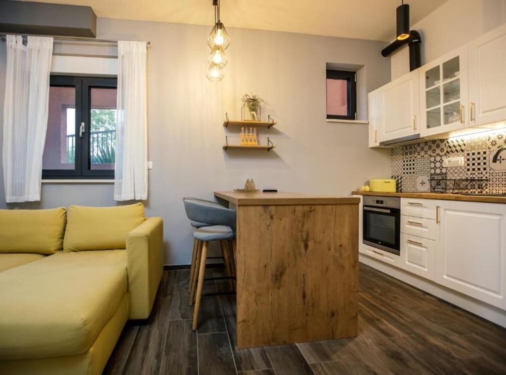 Luxury Villa Lara with Heated Pool, Hot-Tub and Sauna