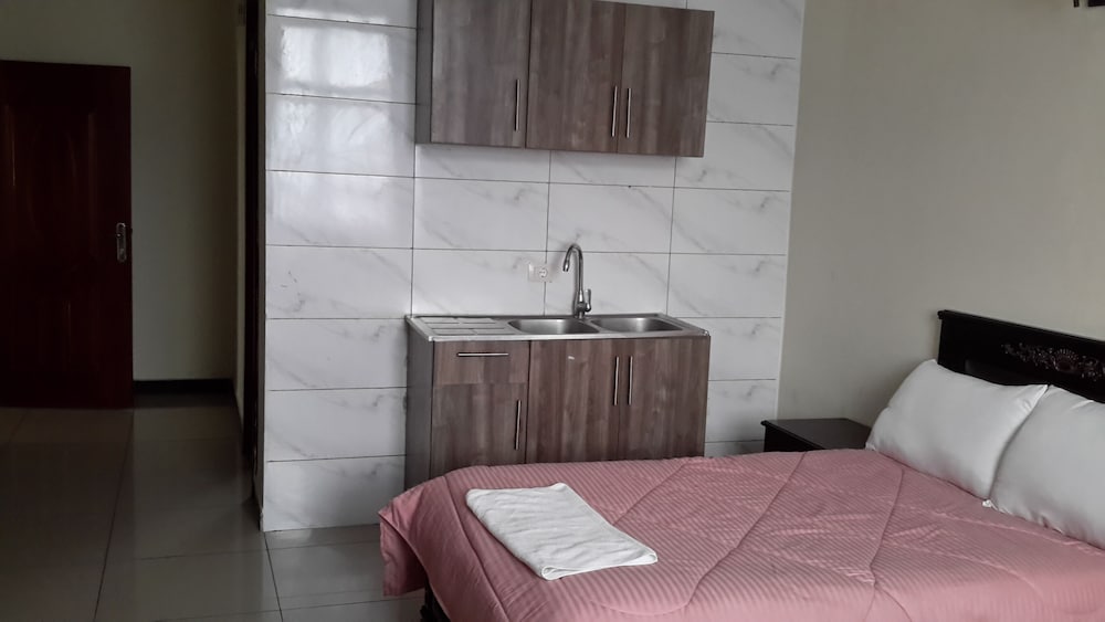 Holiday Guest House
