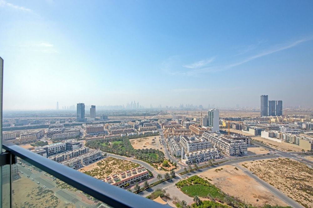 Beautiful Views From 30th Floor 2BD JVC