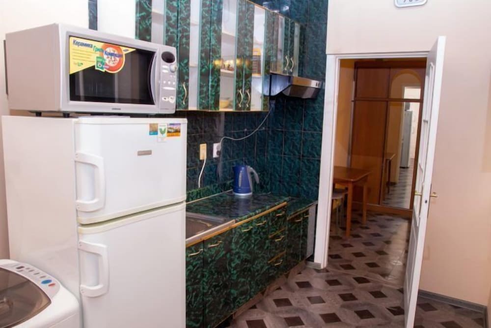 Apartment on Svetlanskaya St. 23 view 5