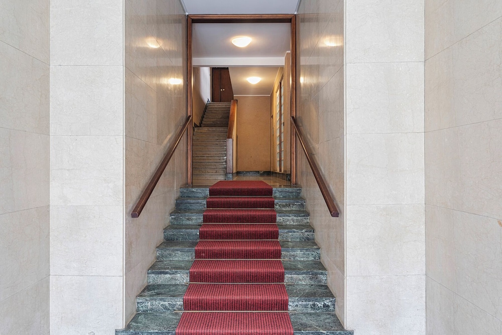 Quinto Modern Flat by Wonderful Italy