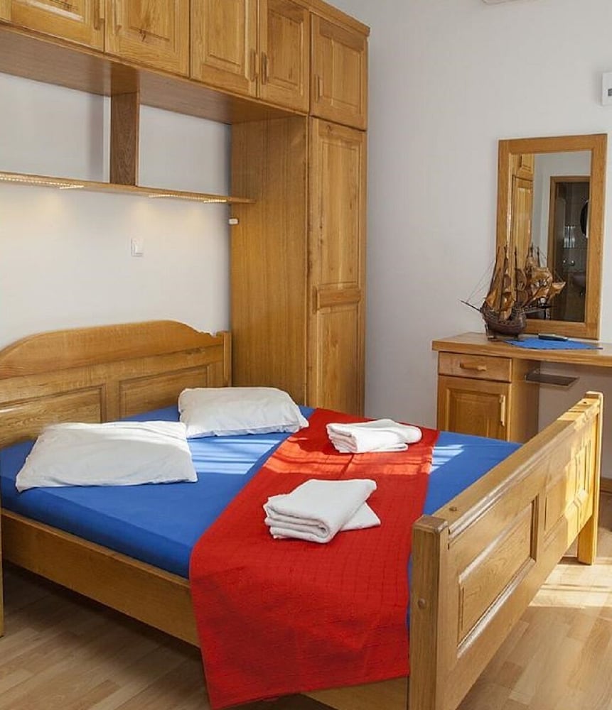 Lovely studio for 2 persons view 4