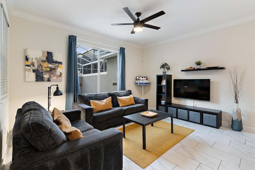 Championsgate Resort 4 Bedroom Private Pool Townhome 4 Townhouse