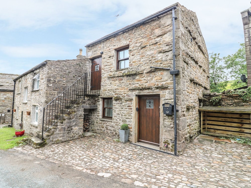 Heugh Barn - Property Image 1