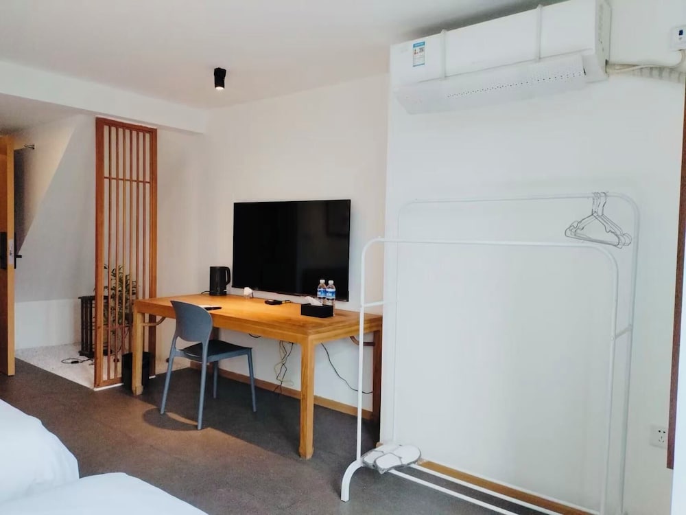 Chongqing Justom Serviced Apartment 4
