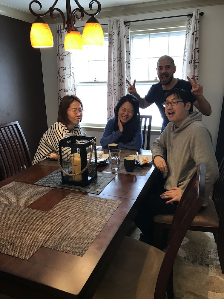 The Little Italy of Niagara Falls Bed & Breakfast