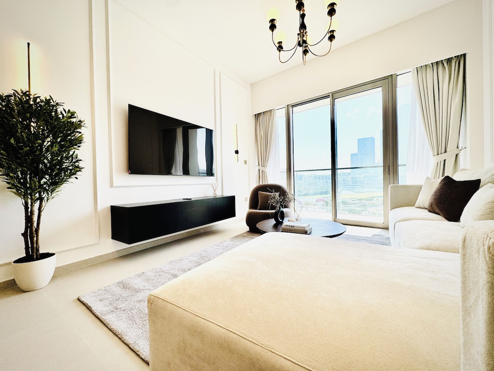 Venduras Elite 2BR Burj Khalifa View