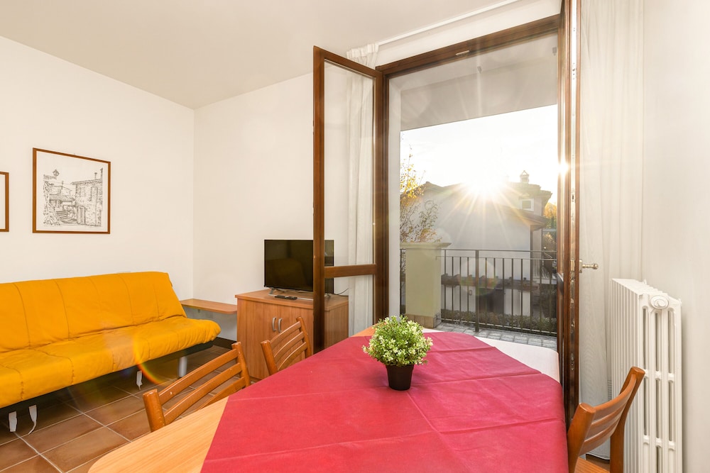 Porto Letizia Mozart 4 photo 2