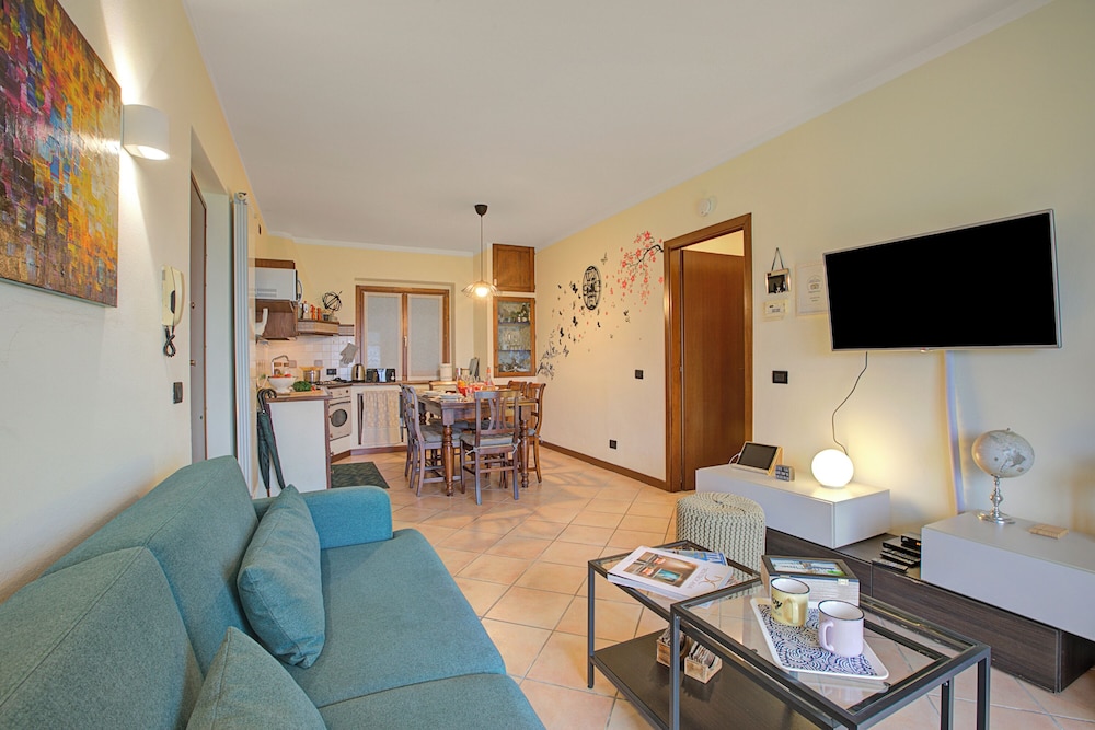 Amirovista-garden, Lake View, Shared Pool