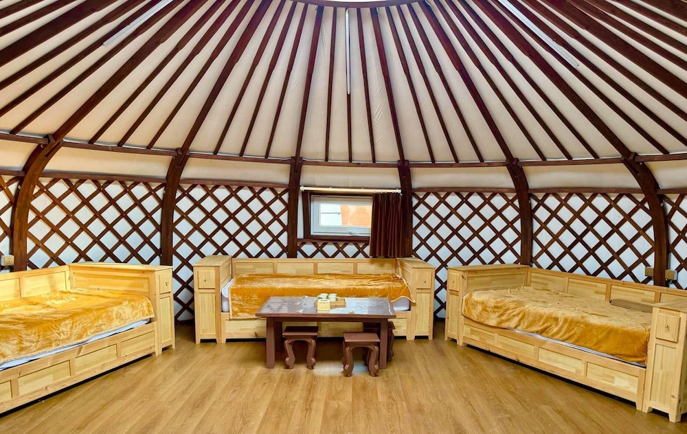 Khumug Tour Resort