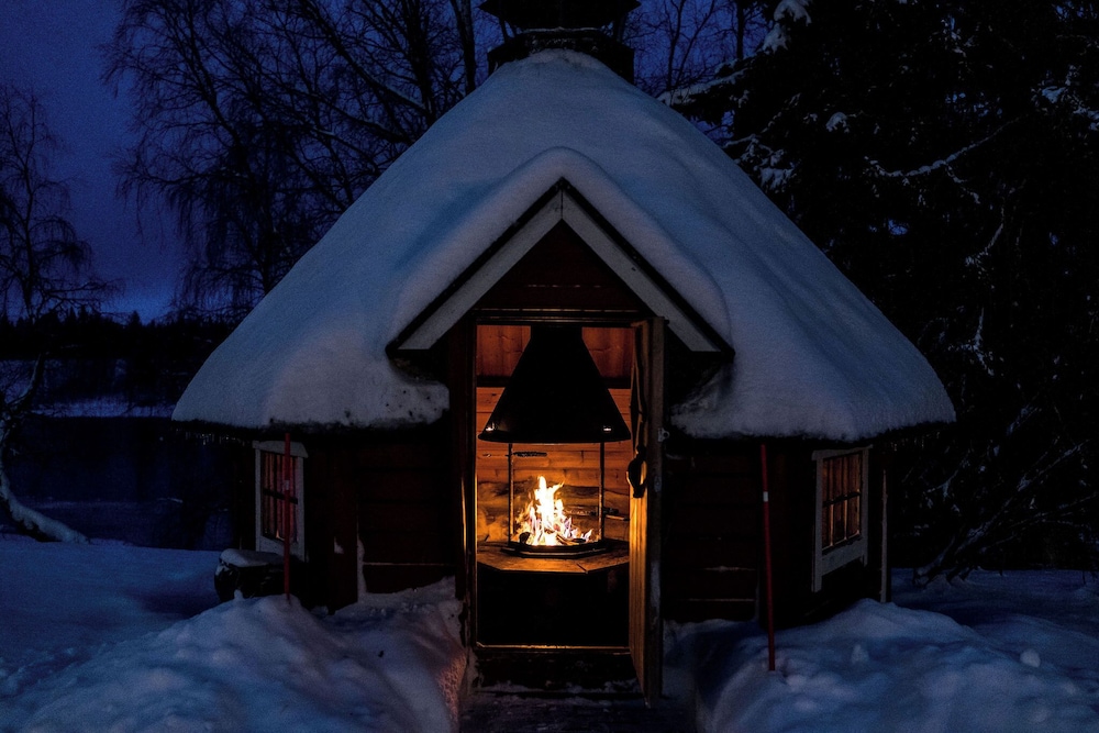 Mökit & Camping Peurasuvanto