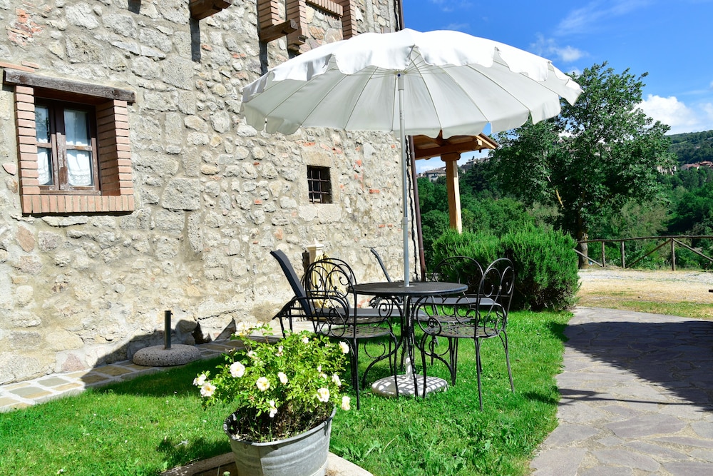 Agriturismo Castello delle Fornaci - Private Jacuzzi