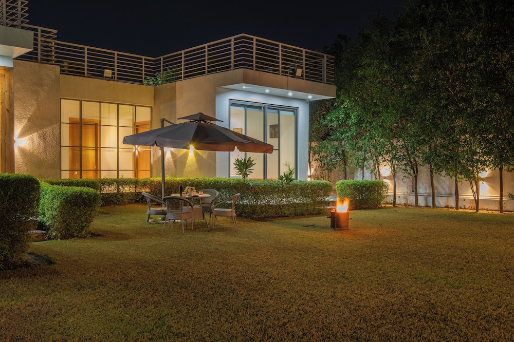 The Nivaas Villa Bonita