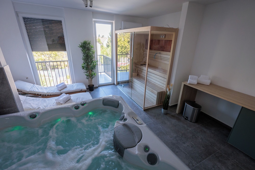 TESLA Residence Subotica