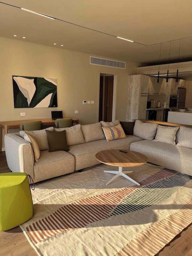 Meraviglia Lake View Residence New Cairo