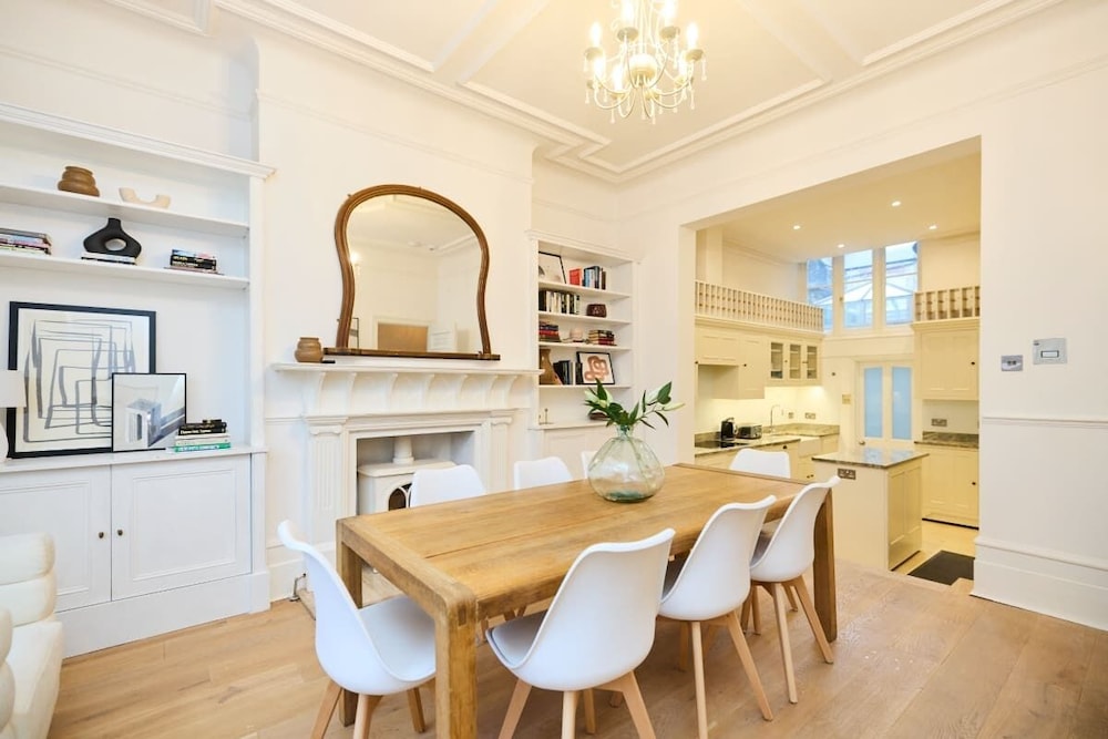 The Belsize Park Place - Charming 6bdr Home With Garden