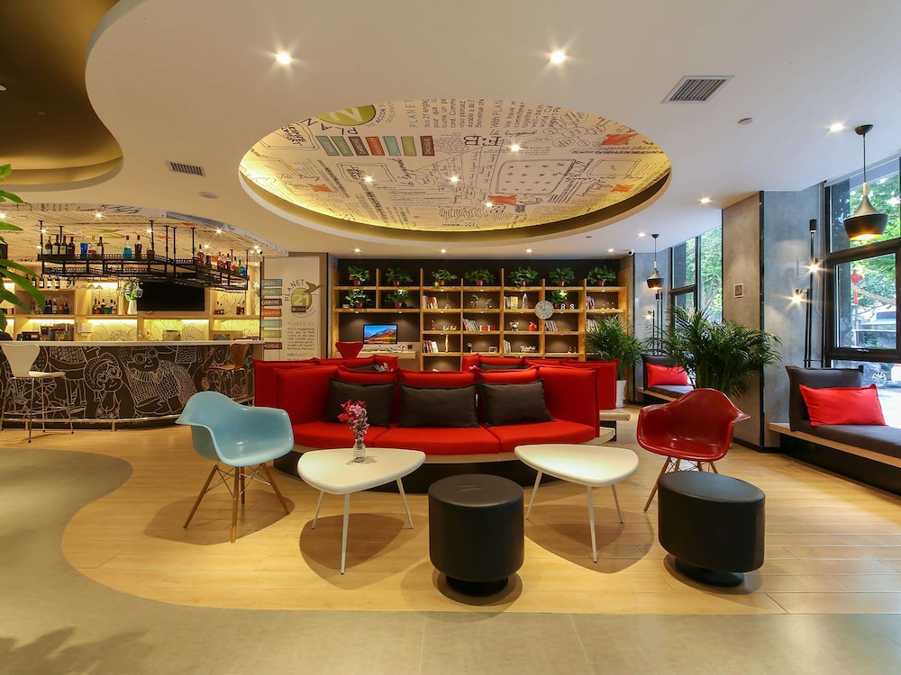 ibis Weinan Normal University Chaoyang Street Hotel