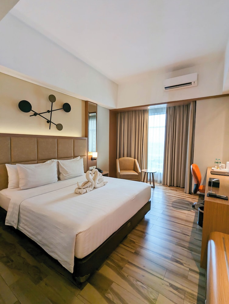 Astanaraya Suites Hotel